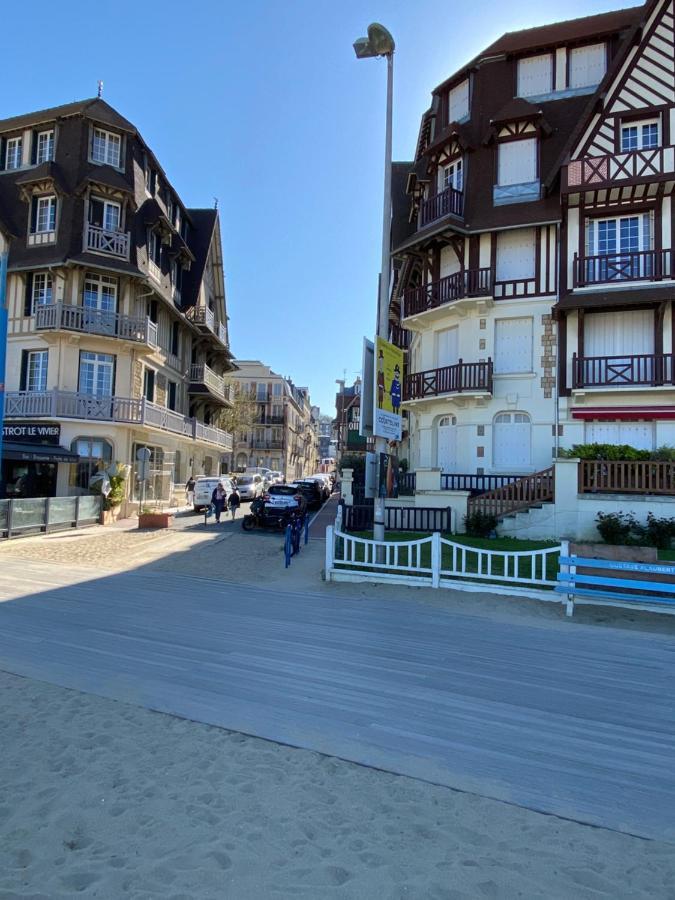 Apartmán Le Petit Flaubert Trouville-sur-Mer Exteriér fotografie